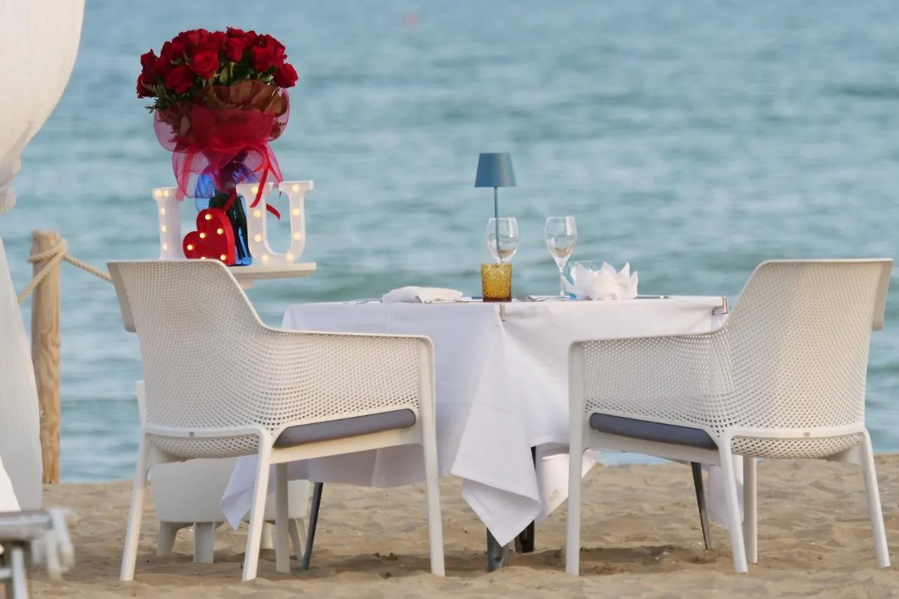 Hotel Negresco Lido di Jesolo 4*,
