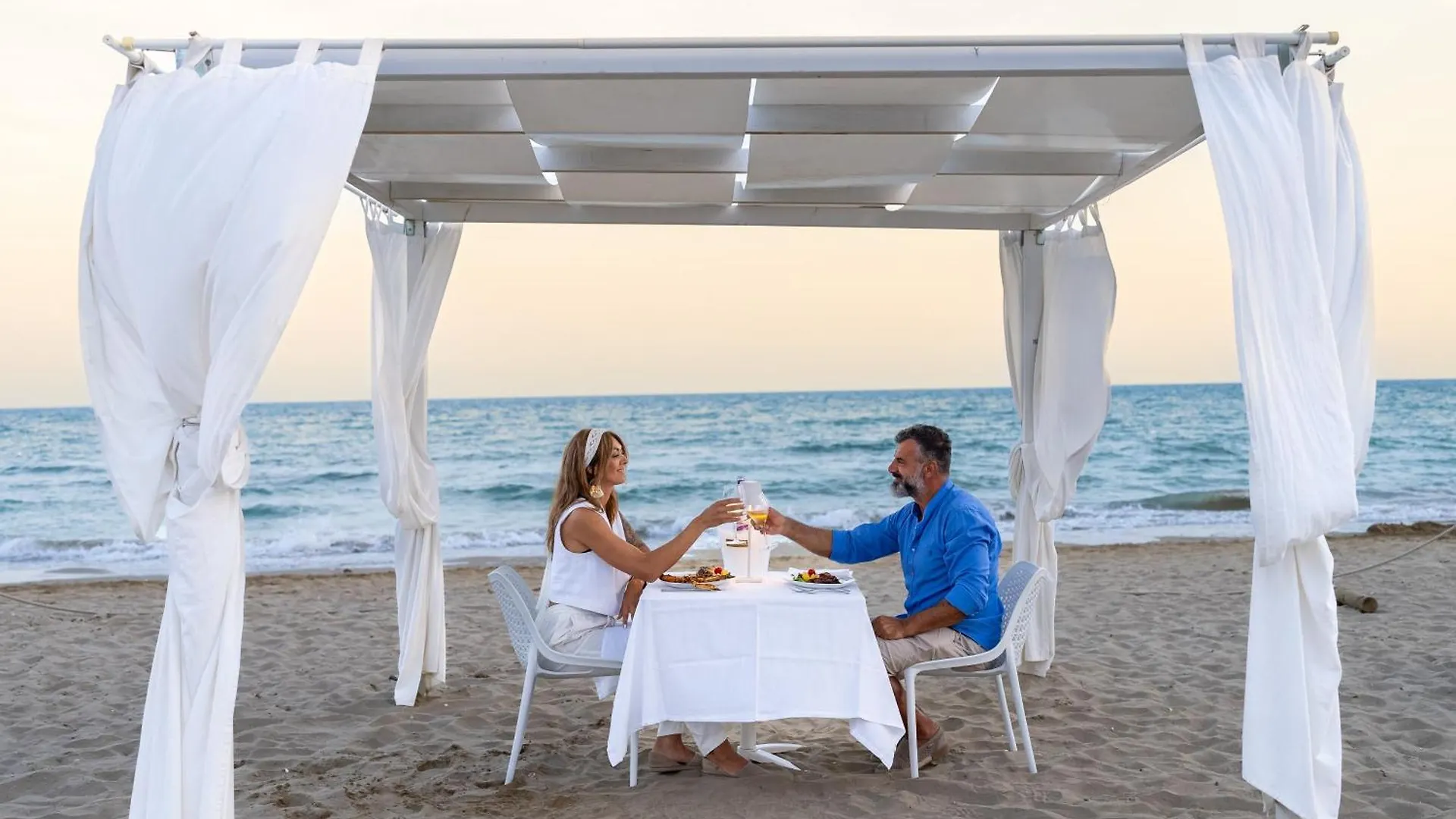 Hotel Negresco Τζεσόλο Λίντο